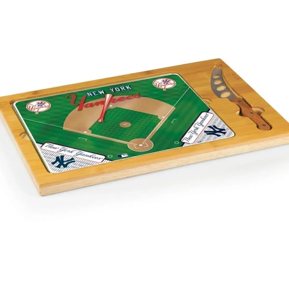 BASEBALL DIAMOND - NEW YORK YANKEES - ICON GLASS TOP CUTTING BOARD & KNIFE SET